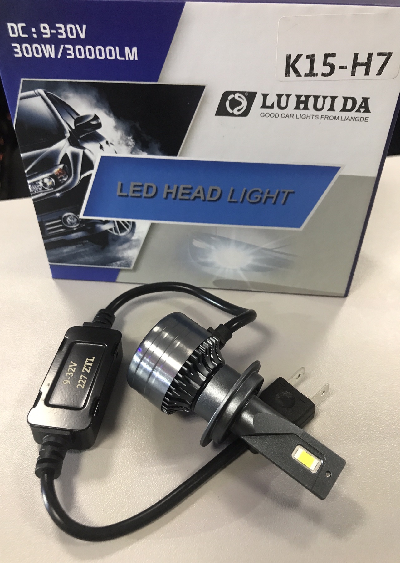 Лампа светодиодная K15 H4 с вентилятором 9-32v  6500K 60W 30000 LM