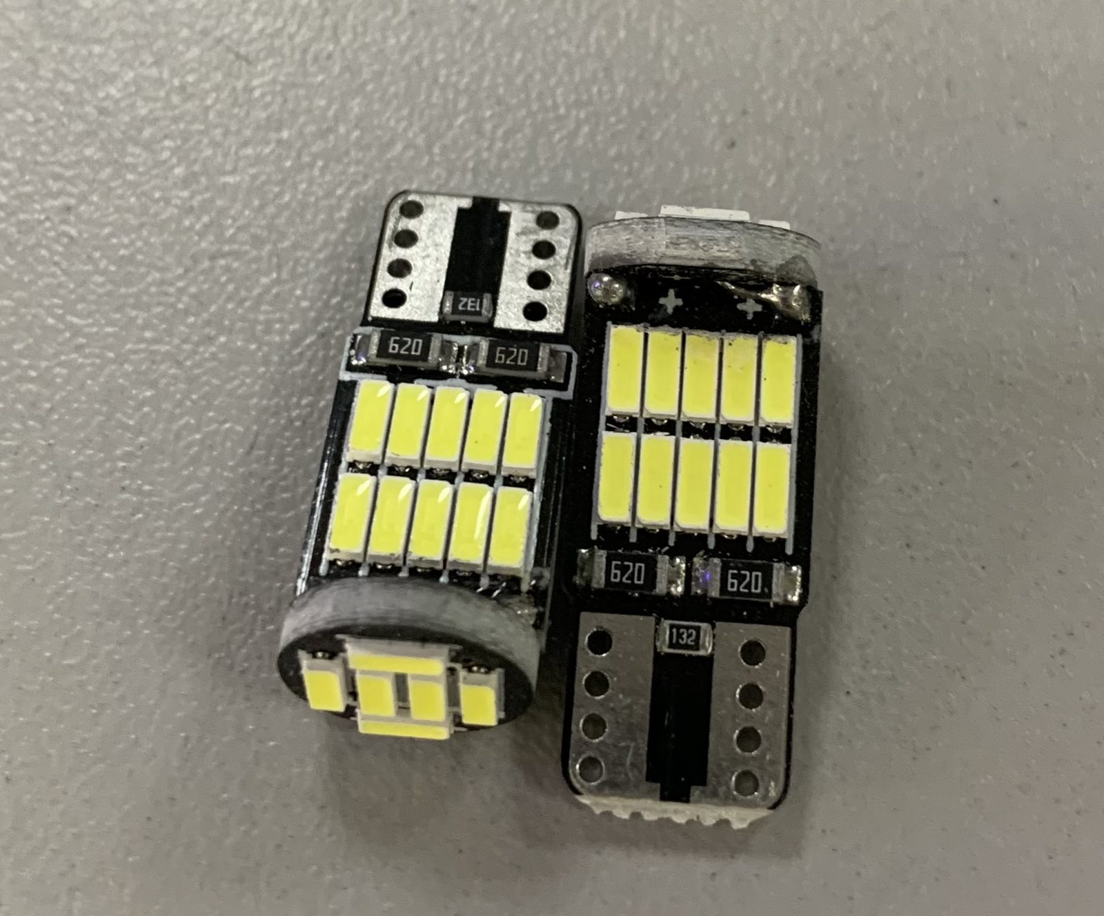 T10-4014-26smd-1,5W 12V White