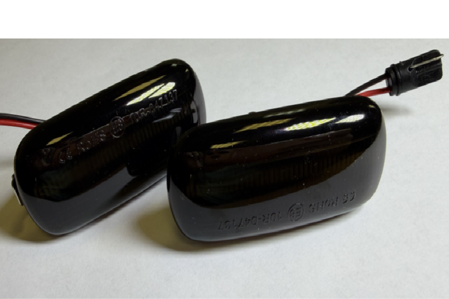 Светодиодные фонари повторителя поворотников для AUDI (динамический свет) YELLOW (компл -2 шт)