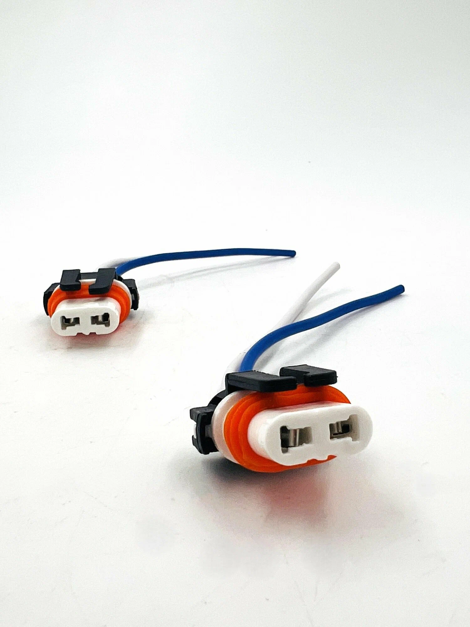 Разъем керамический для лампы 9005