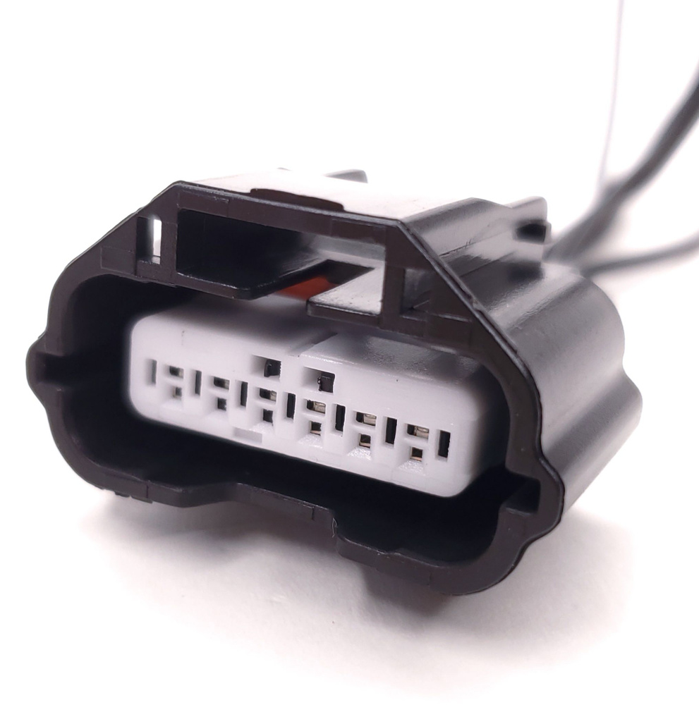 Разъем герметичный 2 контактный гнездовой датчику массового расхода воздуха а/м Mazda